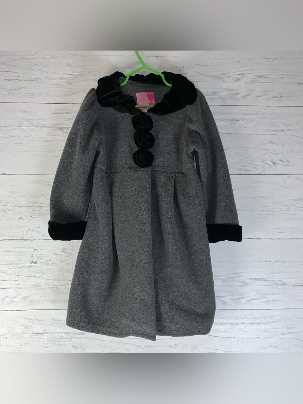 GoodLad gray/black girls  Fleece coat size 4 velour trim